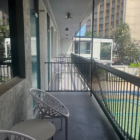 Capitanos Hotel Darwin Room photo